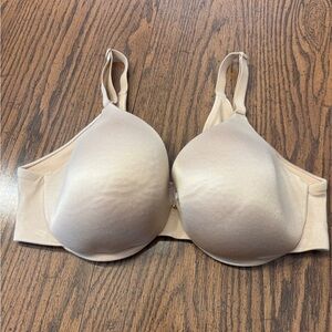 Cacique Backsmoother lightly lined full coverage bra 42D